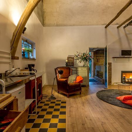 Aan De Holle Weg. Zeer Landelijk Gelegen Verbouwde Stal Tot Woning Nuth Dış mekan fotoğraf