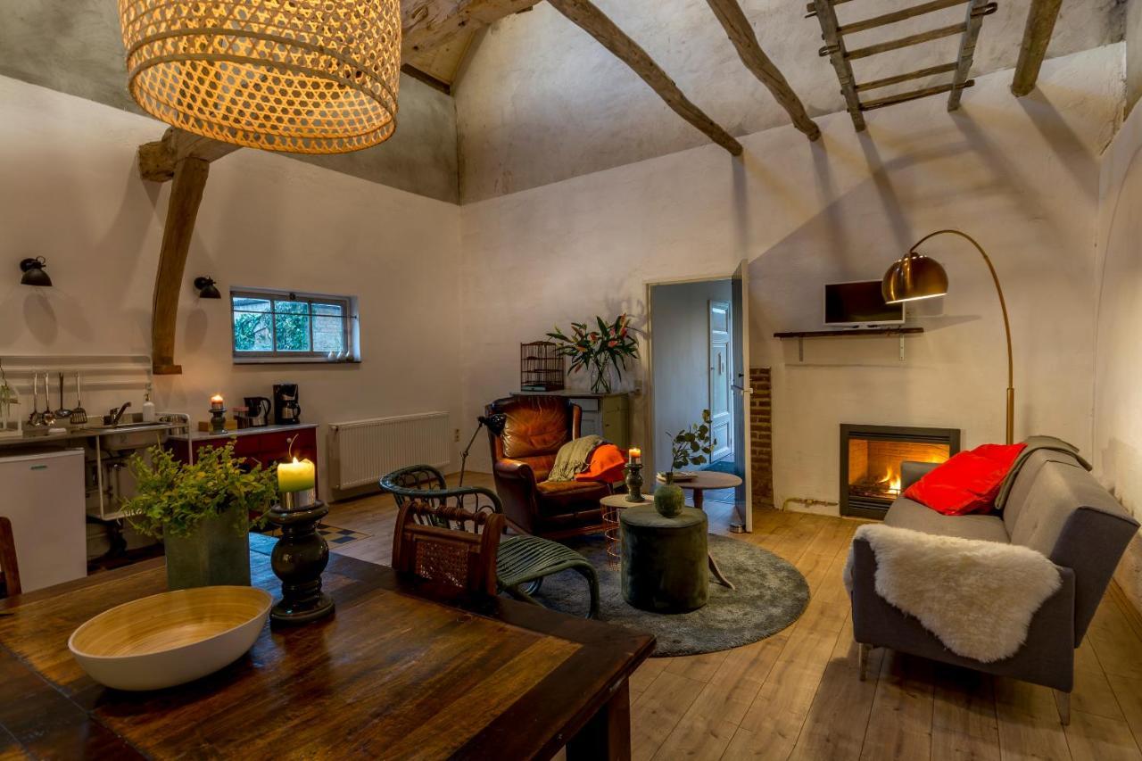 Aan De Holle Weg. Zeer Landelijk Gelegen Verbouwde Stal Tot Woning Nuth Dış mekan fotoğraf